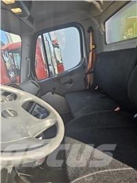 Freightliner M2 Umpikorikuorma-autot