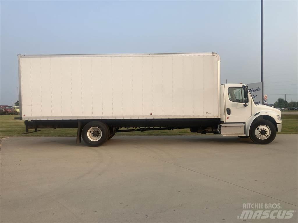 Freightliner M2 106 Kuorma-autoalustat