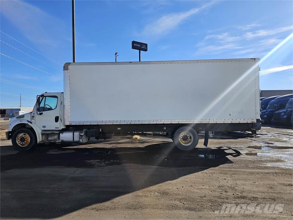 Freightliner M2 106 Vetopöytäautot