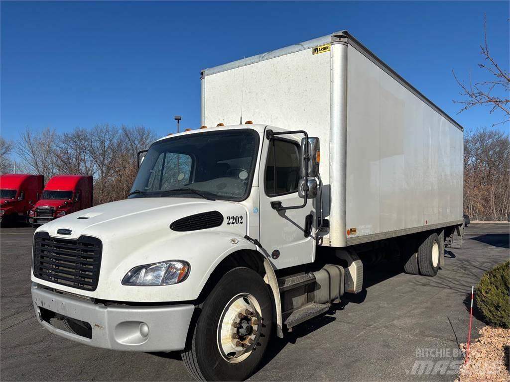 Freightliner M2 106 Umpikorikuorma-autot