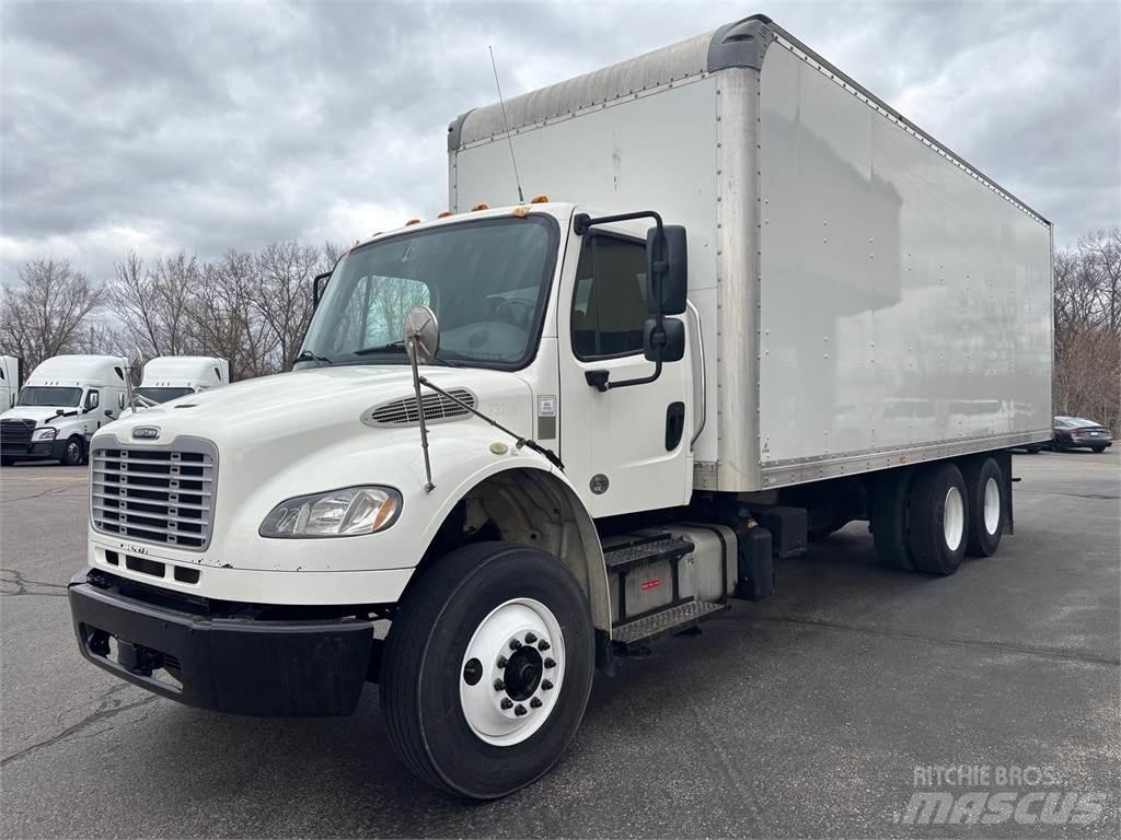 Freightliner M2 106 Umpikorikuorma-autot