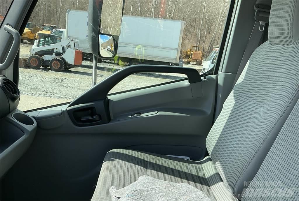 Hino 195 Umpikorikuorma-autot