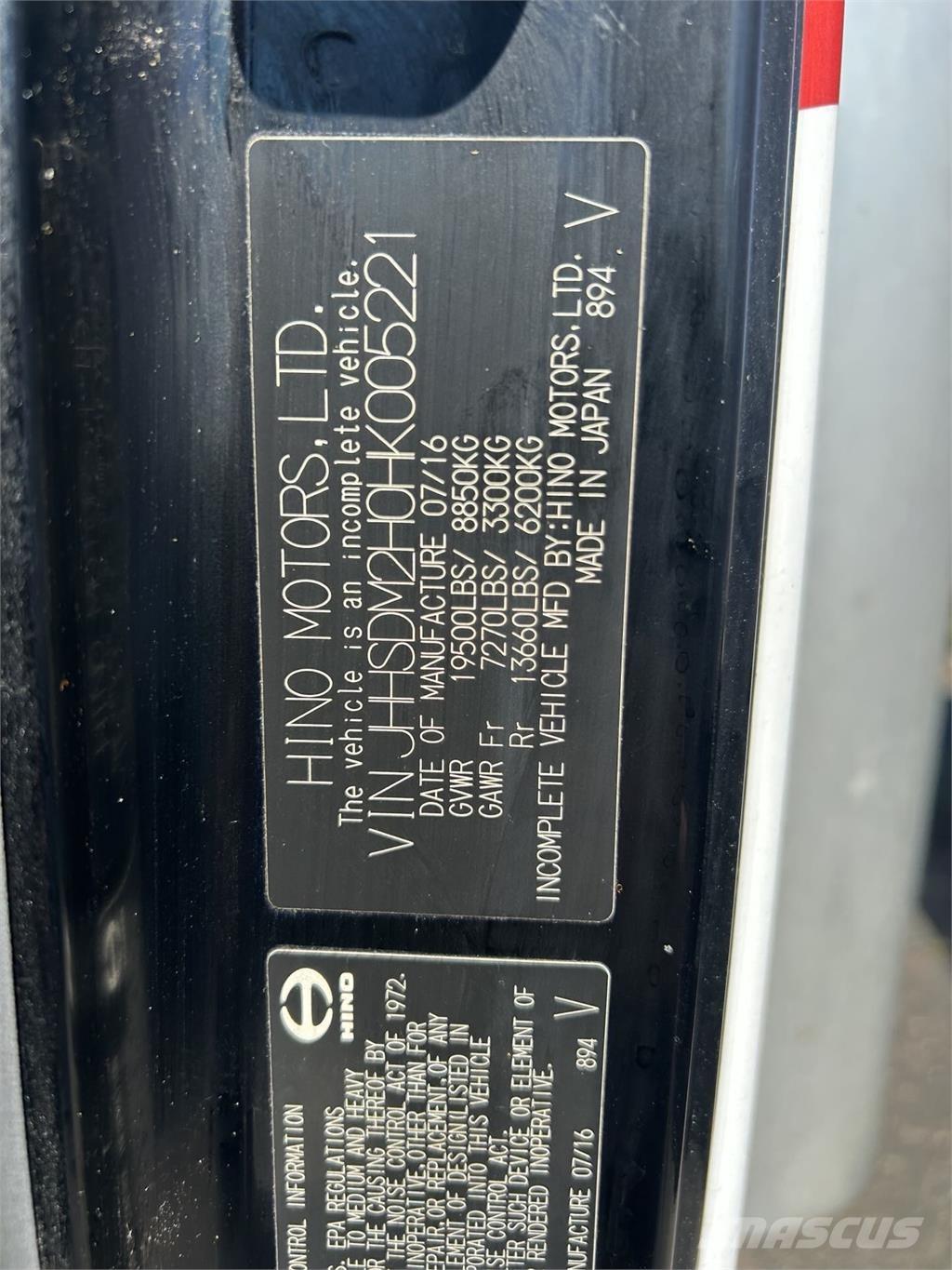Hino 195 Umpikorikuorma-autot