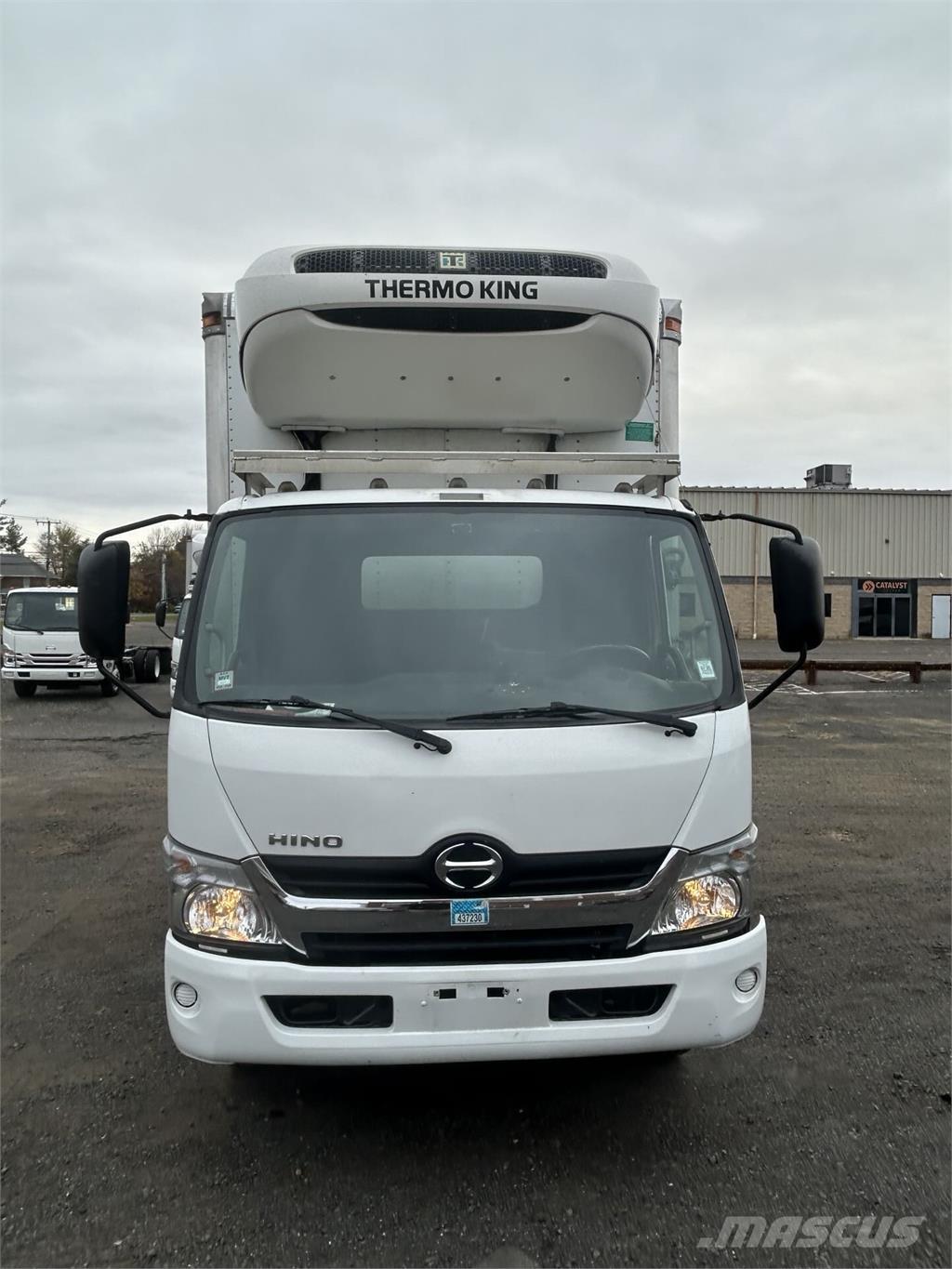 Hino 195 Umpikorikuorma-autot