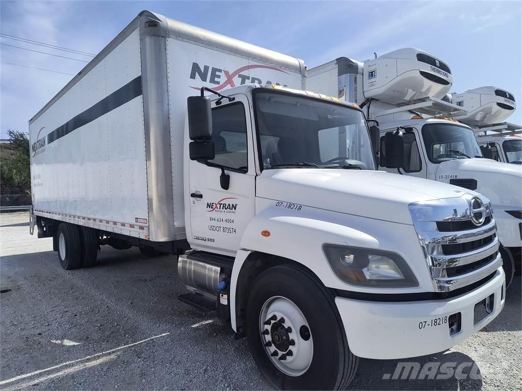 Hino 268 Umpikorikuorma-autot