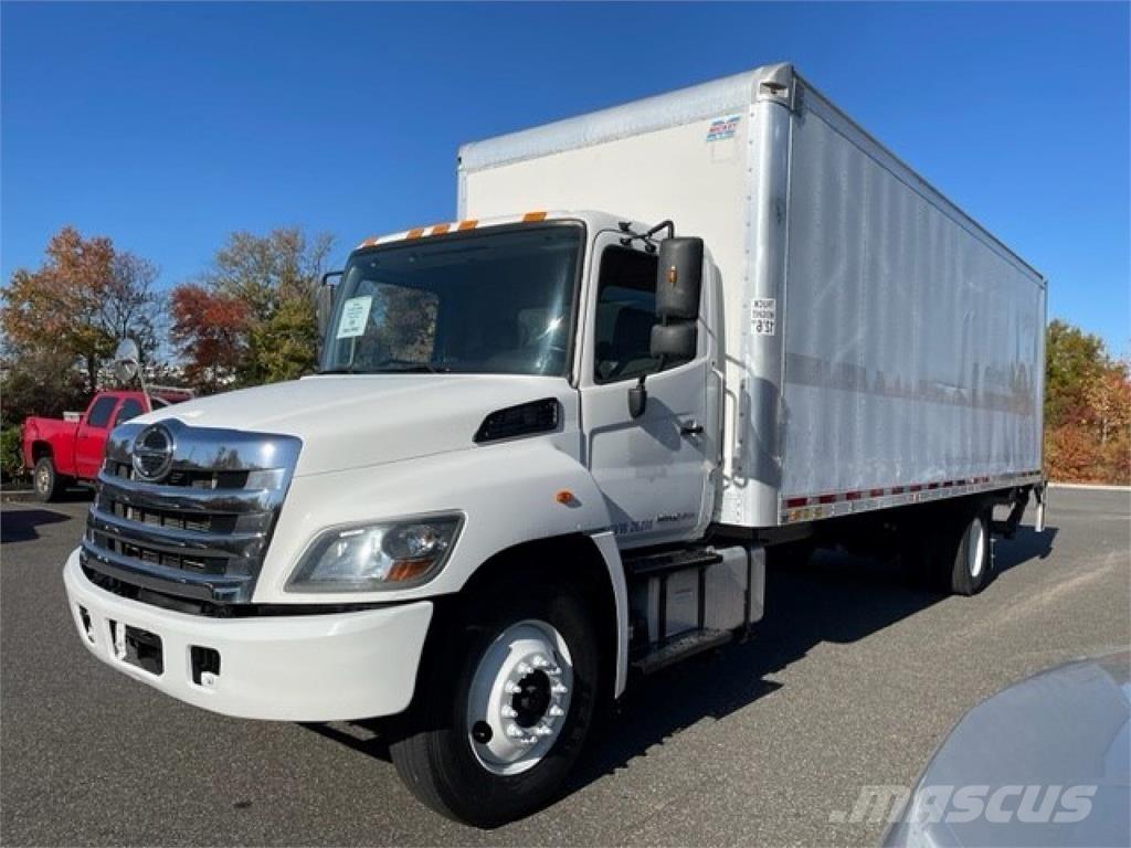 Hino 268A Umpikorikuorma-autot