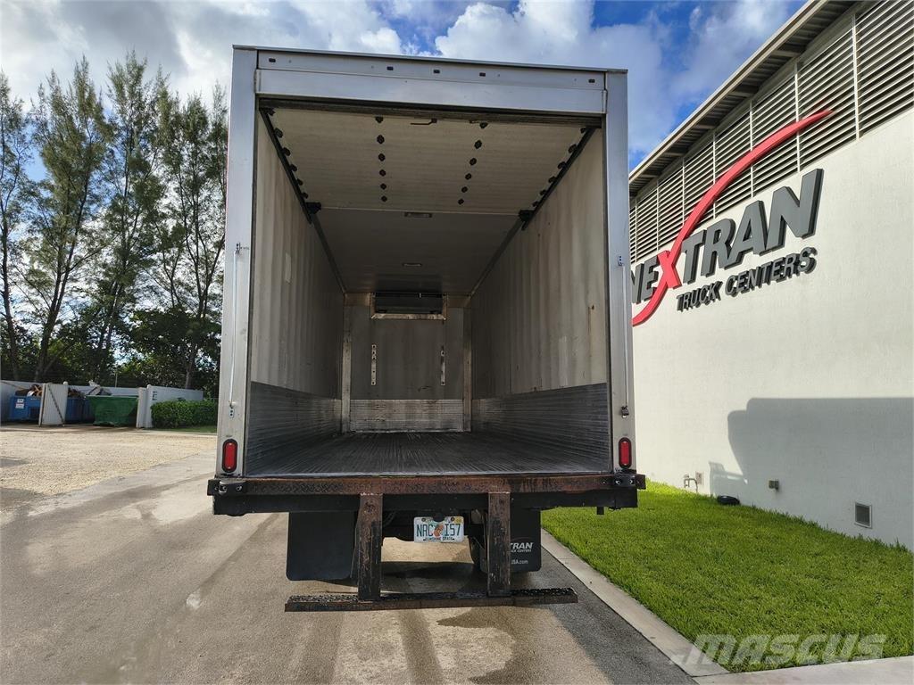 Hino 268A Umpikorikuorma-autot
