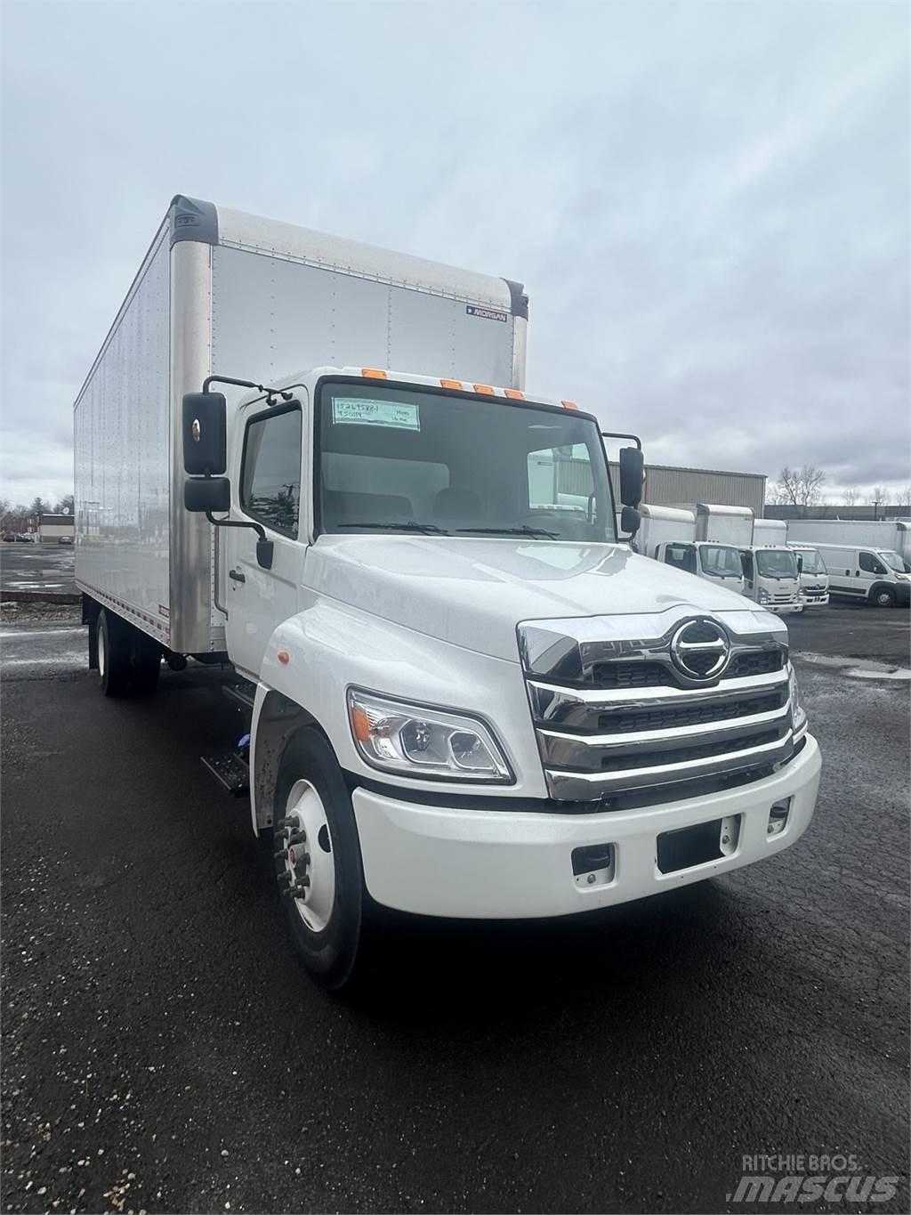 Hino L6 Umpikorikuorma-autot
