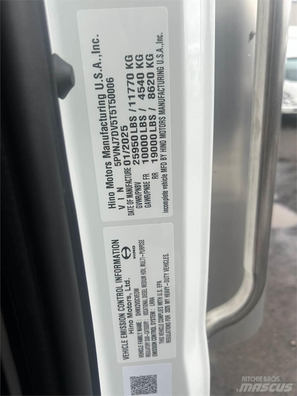 Hino L6 Umpikorikuorma-autot