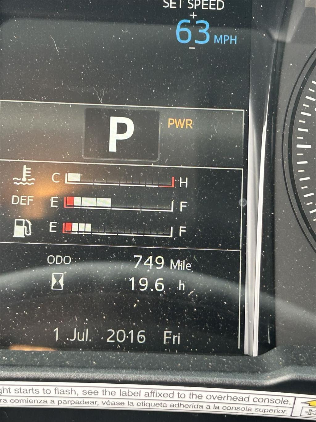 Hino L6 Umpikorikuorma-autot