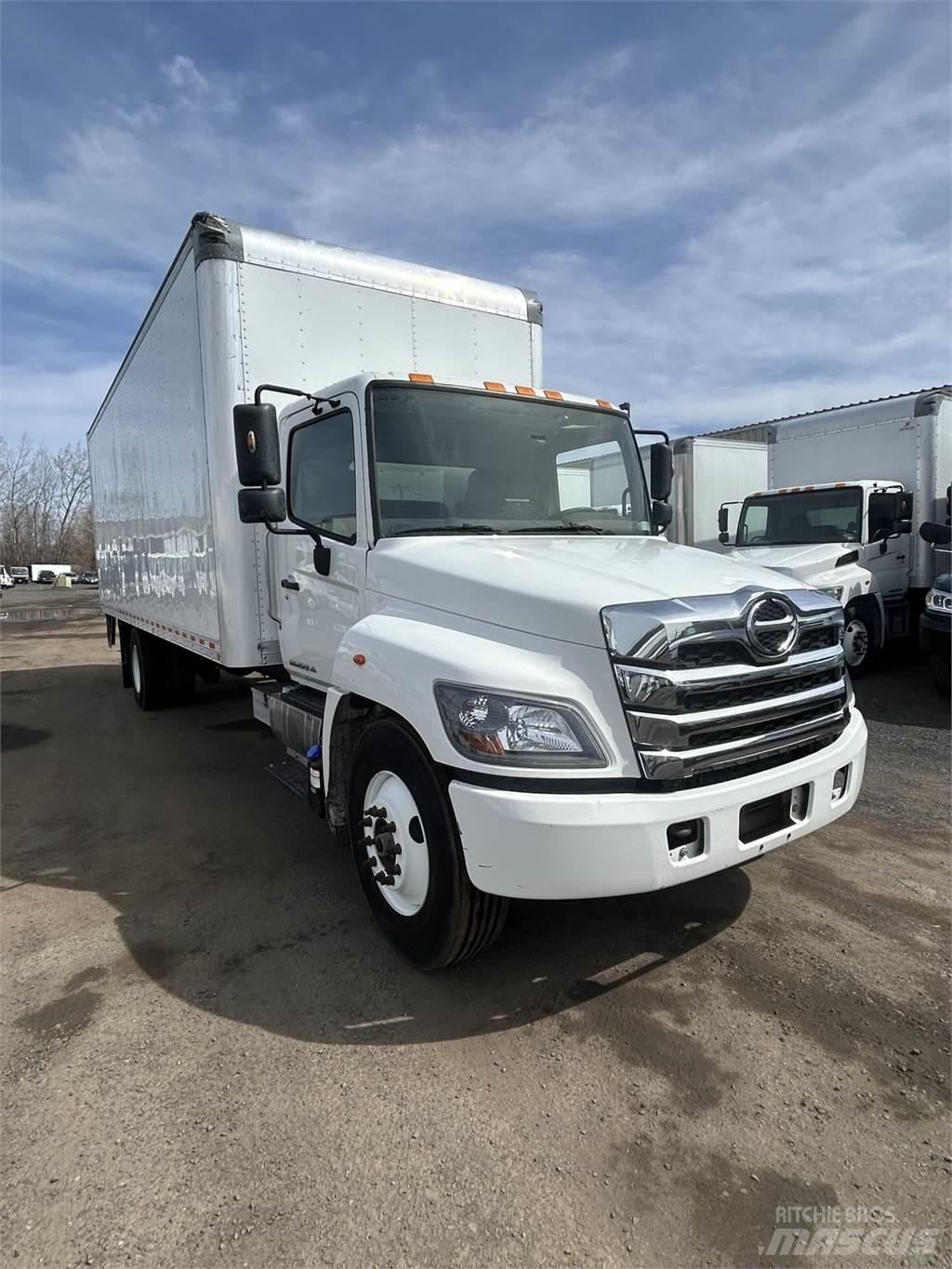 Hino L6 Umpikorikuorma-autot