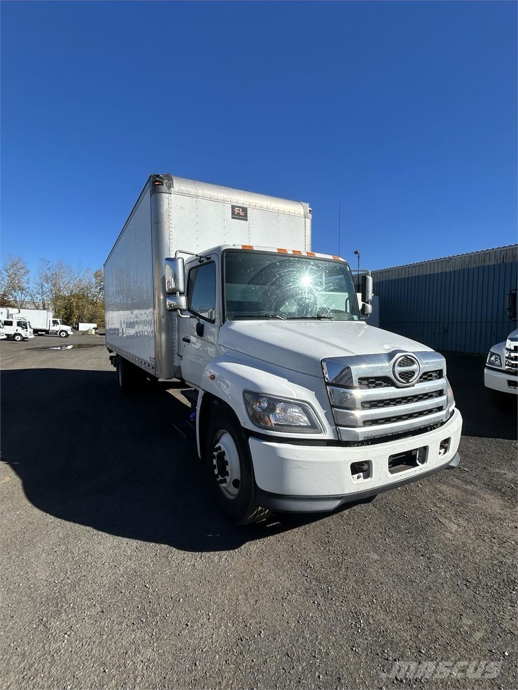 Hino L6 Umpikorikuorma-autot