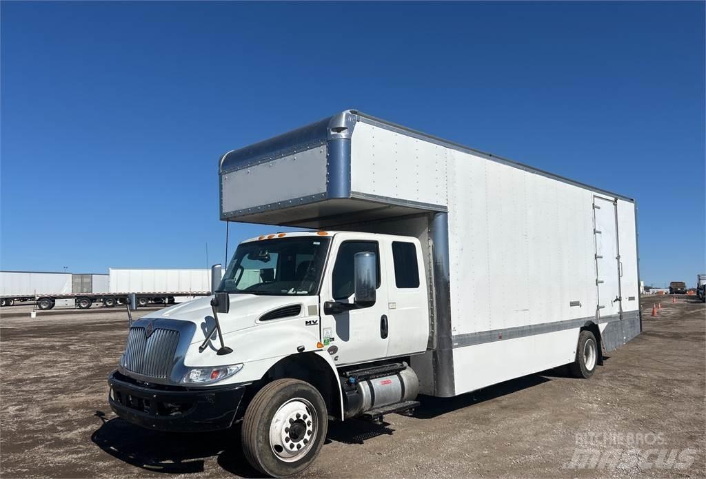 International 4300 Umpikorikuorma-autot