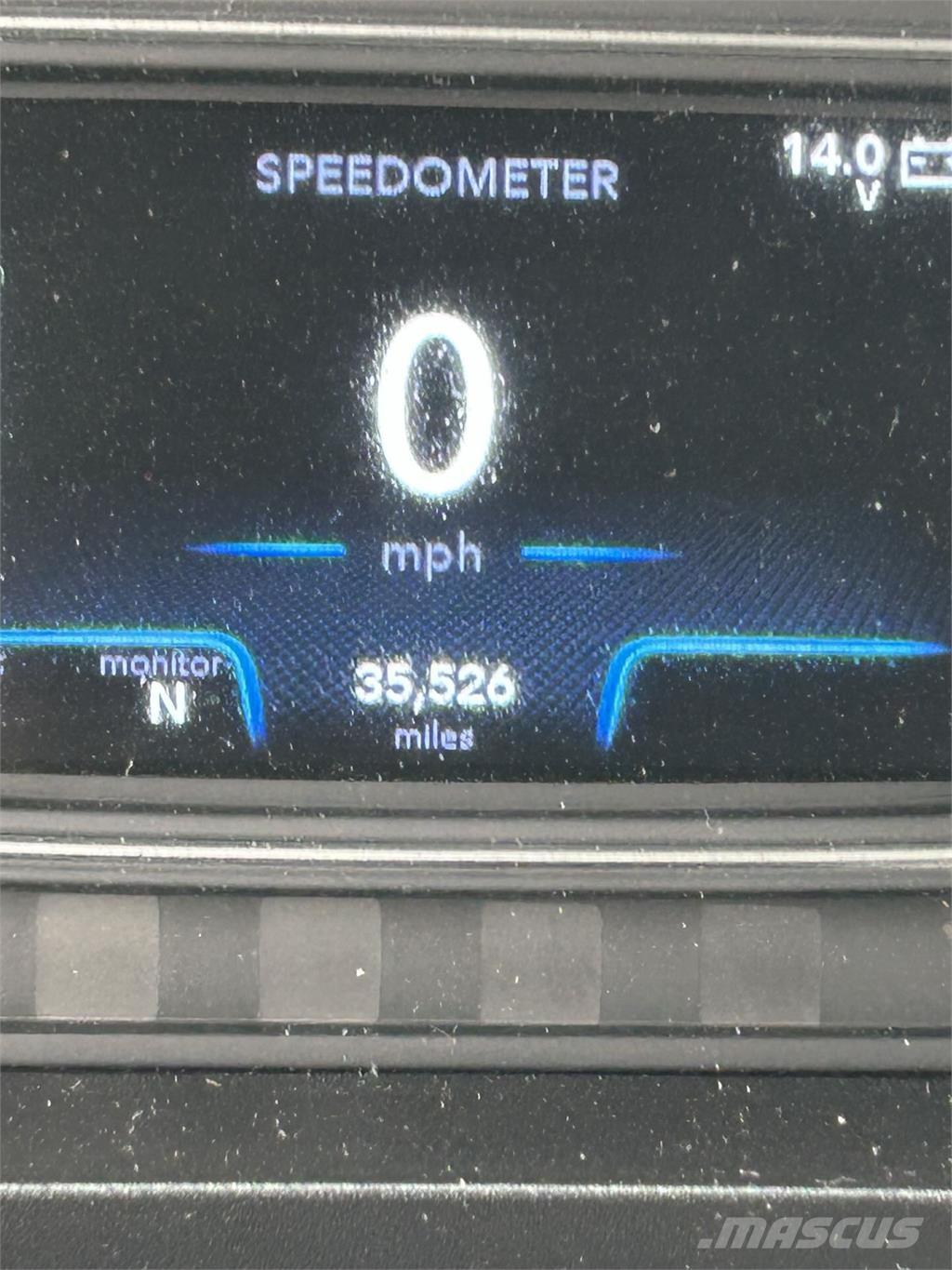 International MV607 Umpikorikuorma-autot