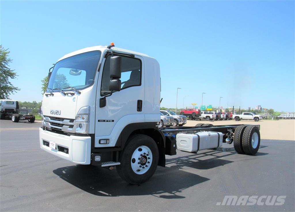 Isuzu FTR MT5 Kuorma-autoalustat