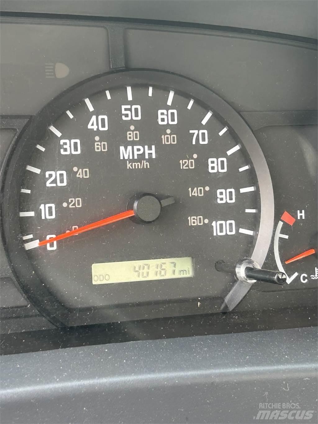 Isuzu NPR HD Muut kuorma-autot
