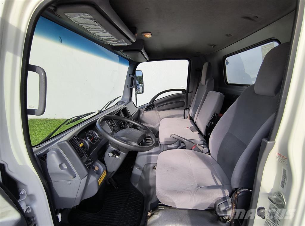 Isuzu NQR Umpikorikuorma-autot