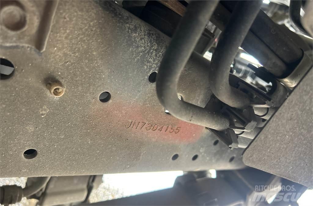 Isuzu NRR Umpikorikuorma-autot