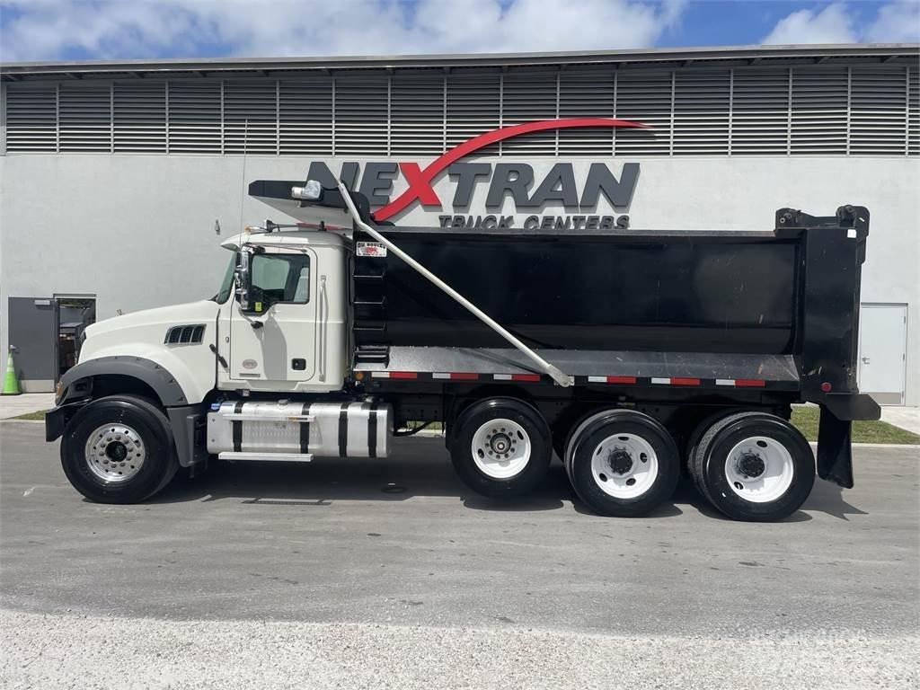 Mack GR64F Sora- ja kippiautot