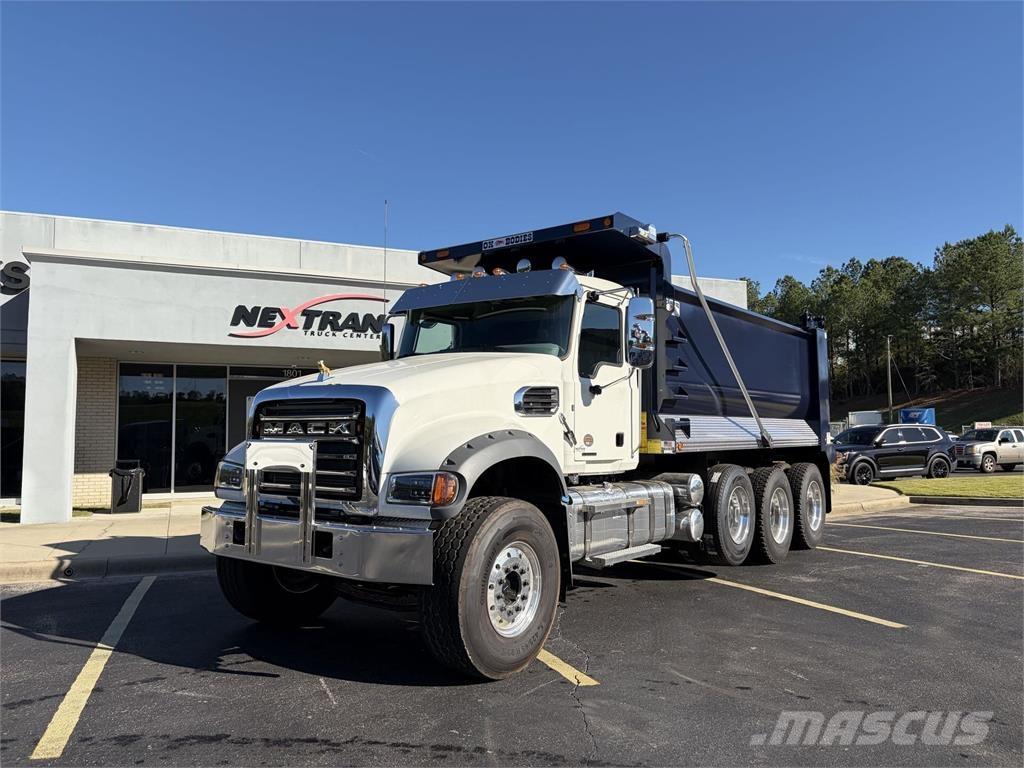 Mack GR64FR Sora- ja kippiautot