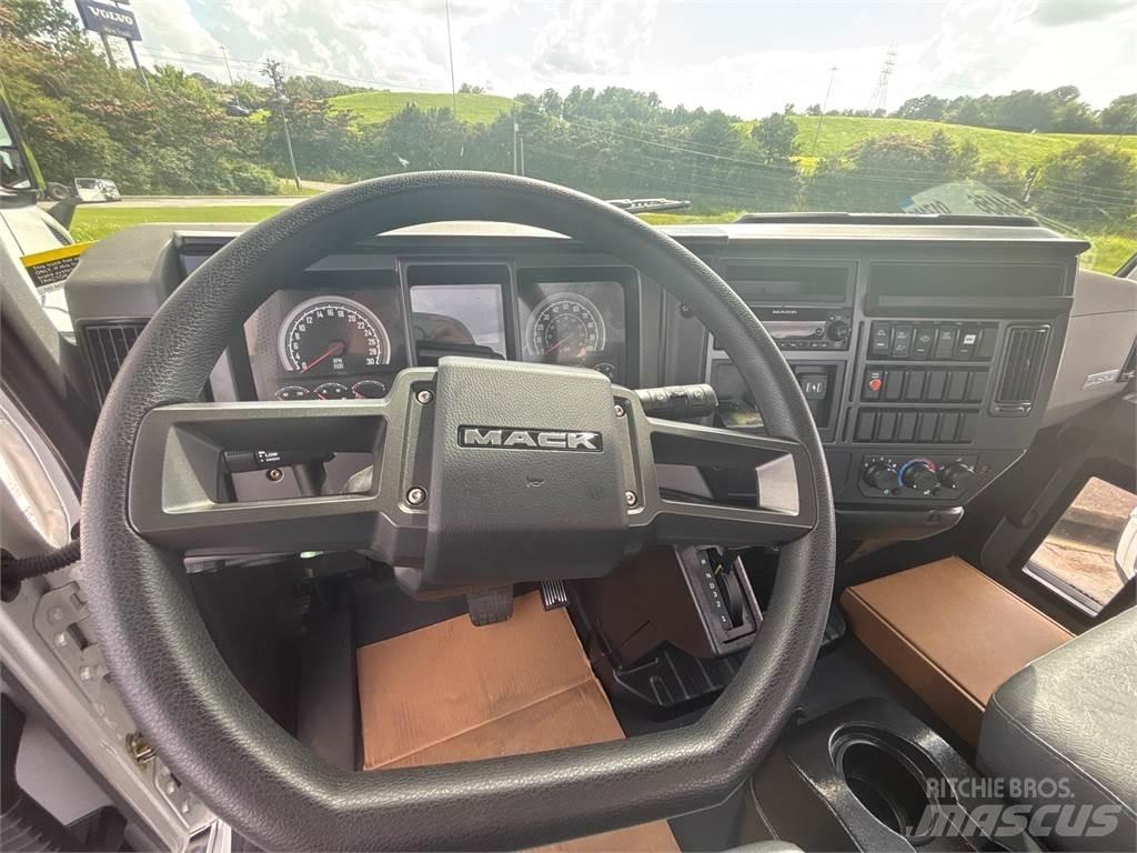 Mack MD6 42R Muut kuorma-autot