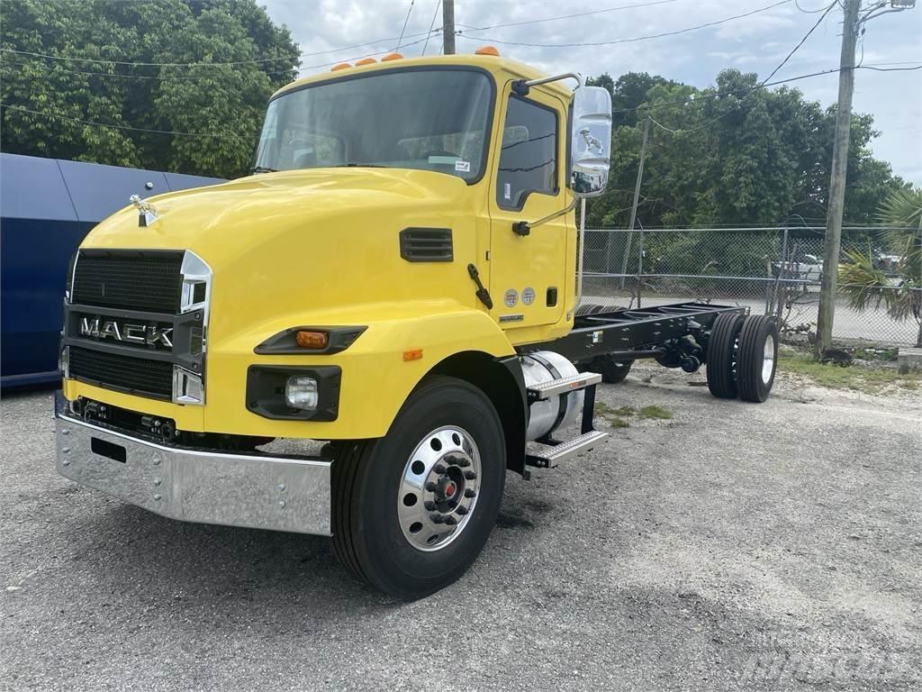 Mack MD7 42R Muut metsäkoneet