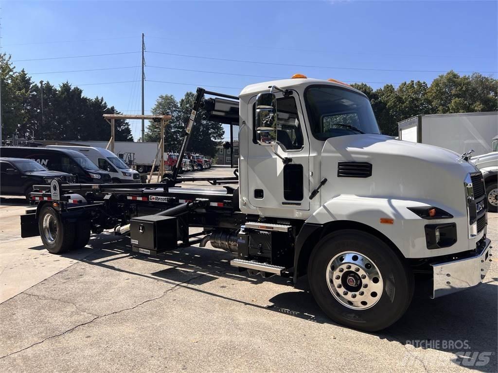 Mack MD7 42R Kuorma-autoalustat