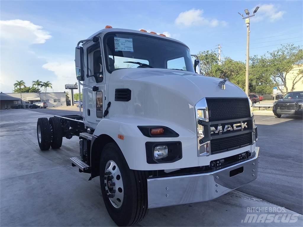 Mack MD7 42R Kuorma-autoalustat