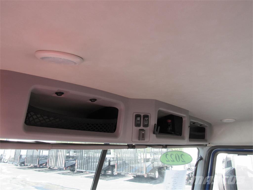 Mack PI64T Vetopöytäautot