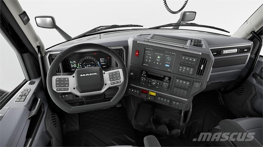 Mack PR64T Vetopöytäautot