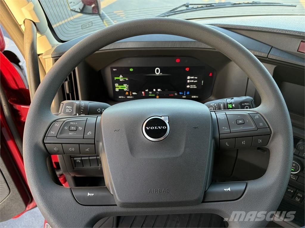 Volvo VNL64T840 Vetopöytäautot