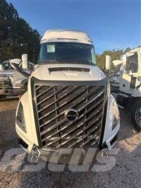 Volvo VNL64T860 Vetopöytäautot