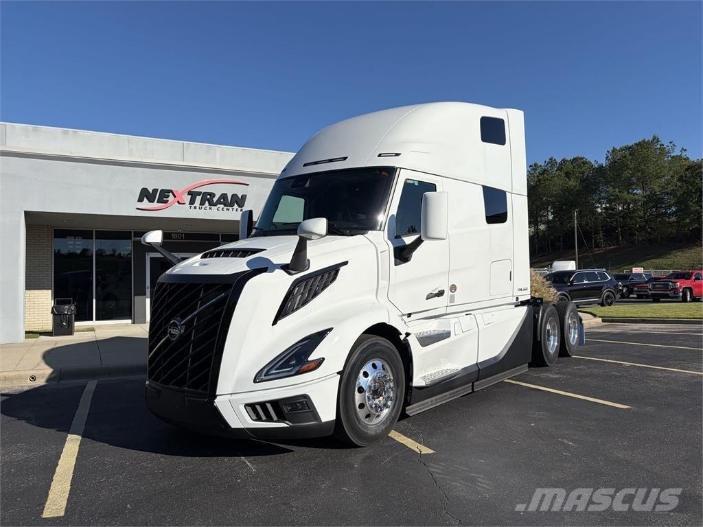 Volvo VNL64T860 Vetopöytäautot
