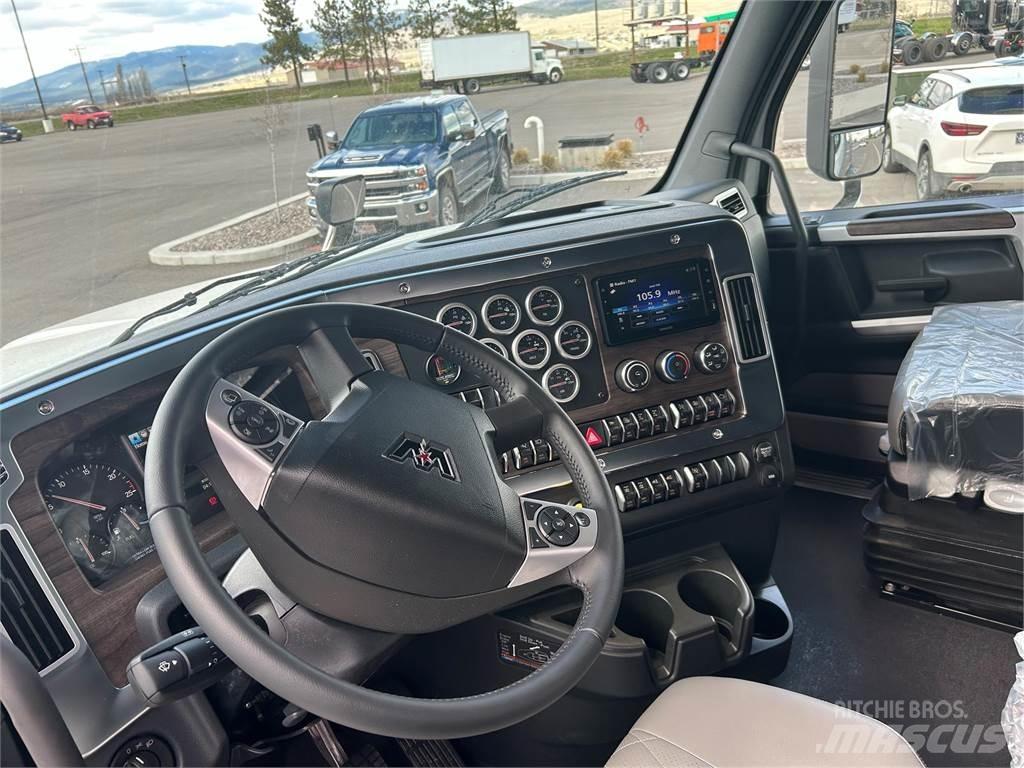 Western Star 49X Vetopöytäautot