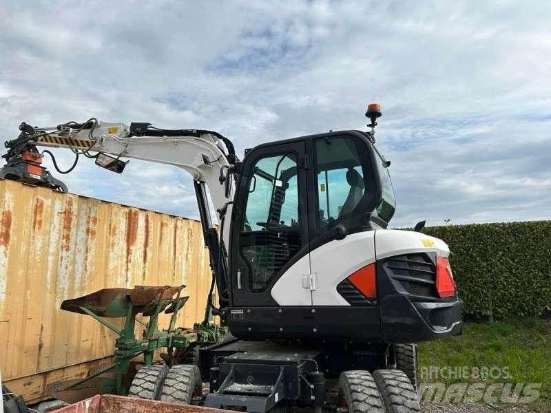 Bobcat E57W Pyöräkaivukoneet