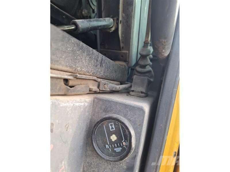 CASE 788-PRR Pyöräkaivukoneet