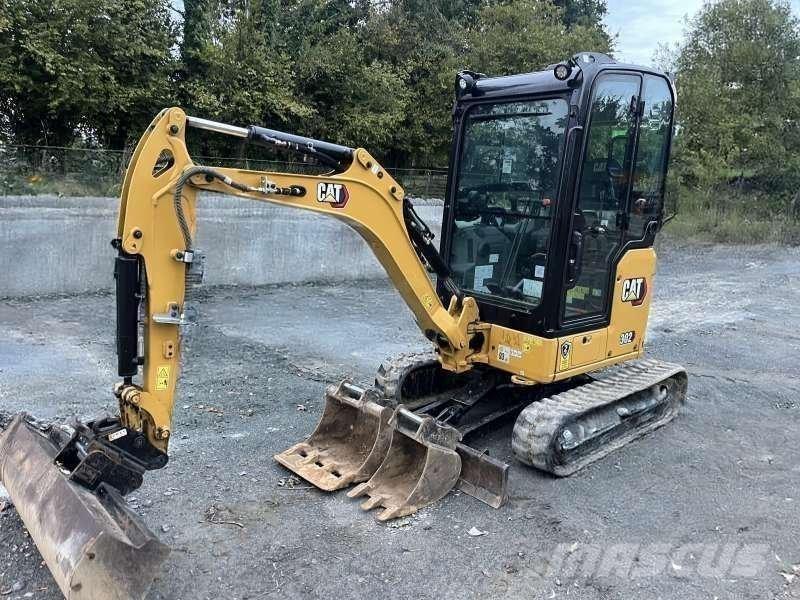 CAT 302 Minikaivukoneet < 7t