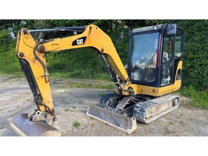 CAT 302.5C Minikaivukoneet < 7t