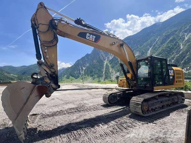 CAT 330F LN Telakaivukoneet