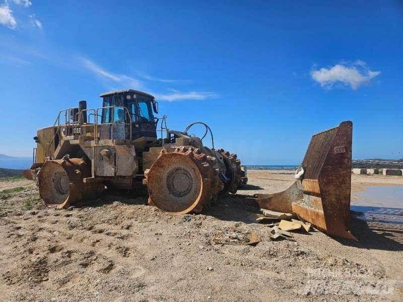 CAT 836H Tiivistyskoneet