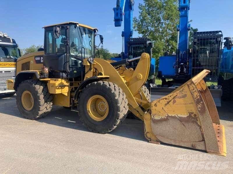 CAT 926M Pyöräkuormaajat