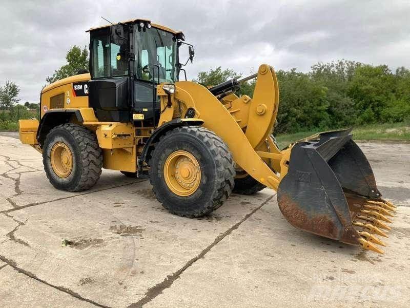 CAT 938M Pyöräkuormaajat