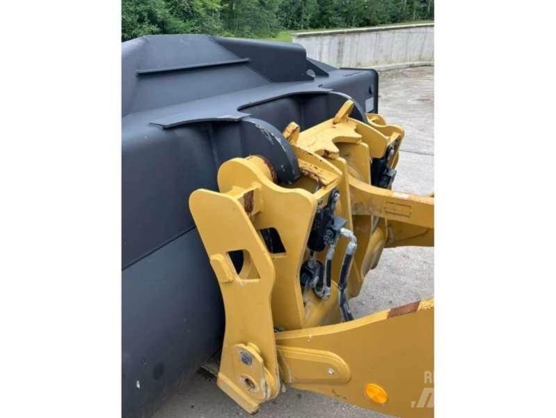 CAT 938M Pyöräkuormaajat