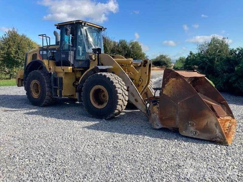 CAT 950M Pyöräkuormaajat