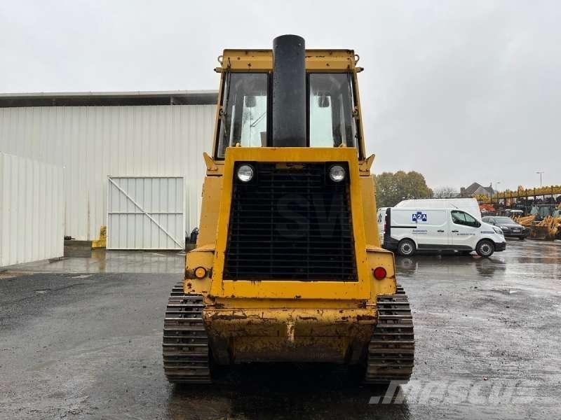 CAT 953 Telakuormaajat