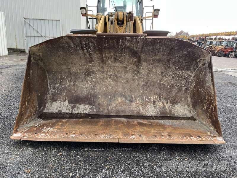 CAT 962G Pyöräkuormaajat