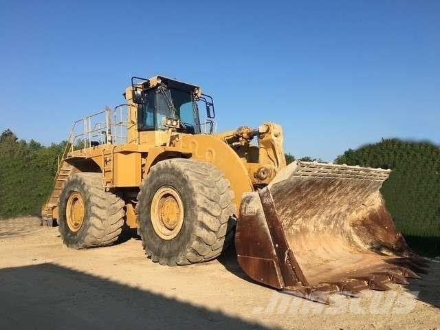 CAT 990 Pyöräkuormaajat