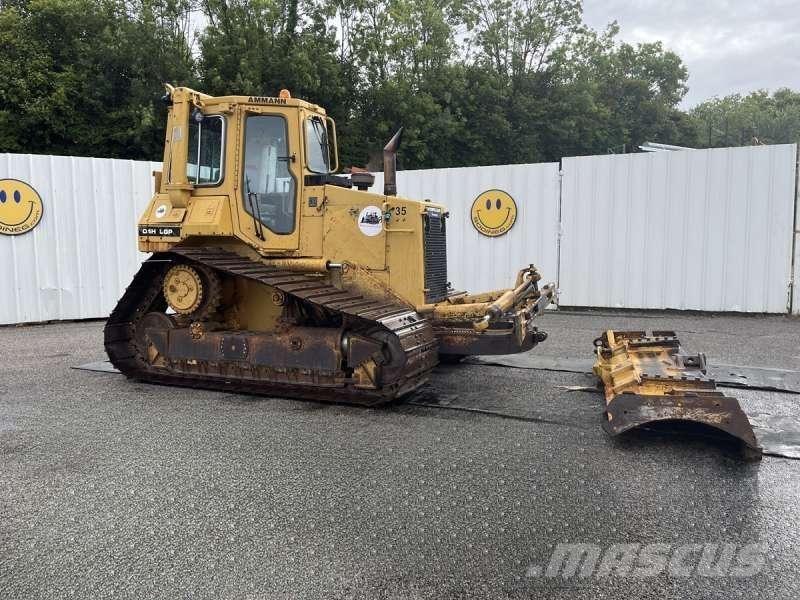 CAT D4H LGP Telaketjupuskutraktorit