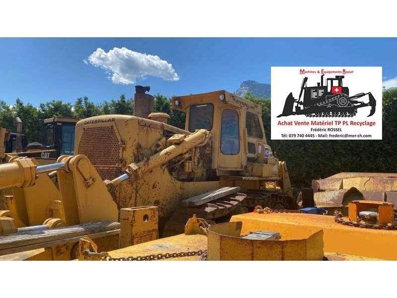 CAT D9H Telaketjupuskutraktorit