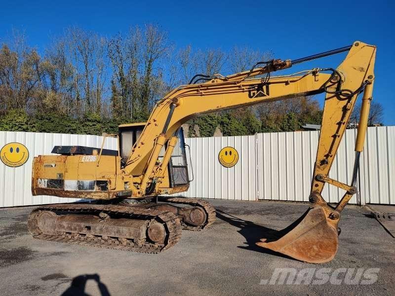 CAT E120B Telakaivukoneet